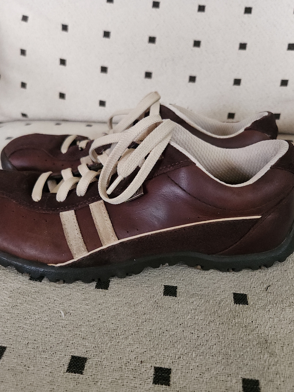 Skechers Citywalk Oxford Leather Brown Sneakers Retro Y2K 7.5